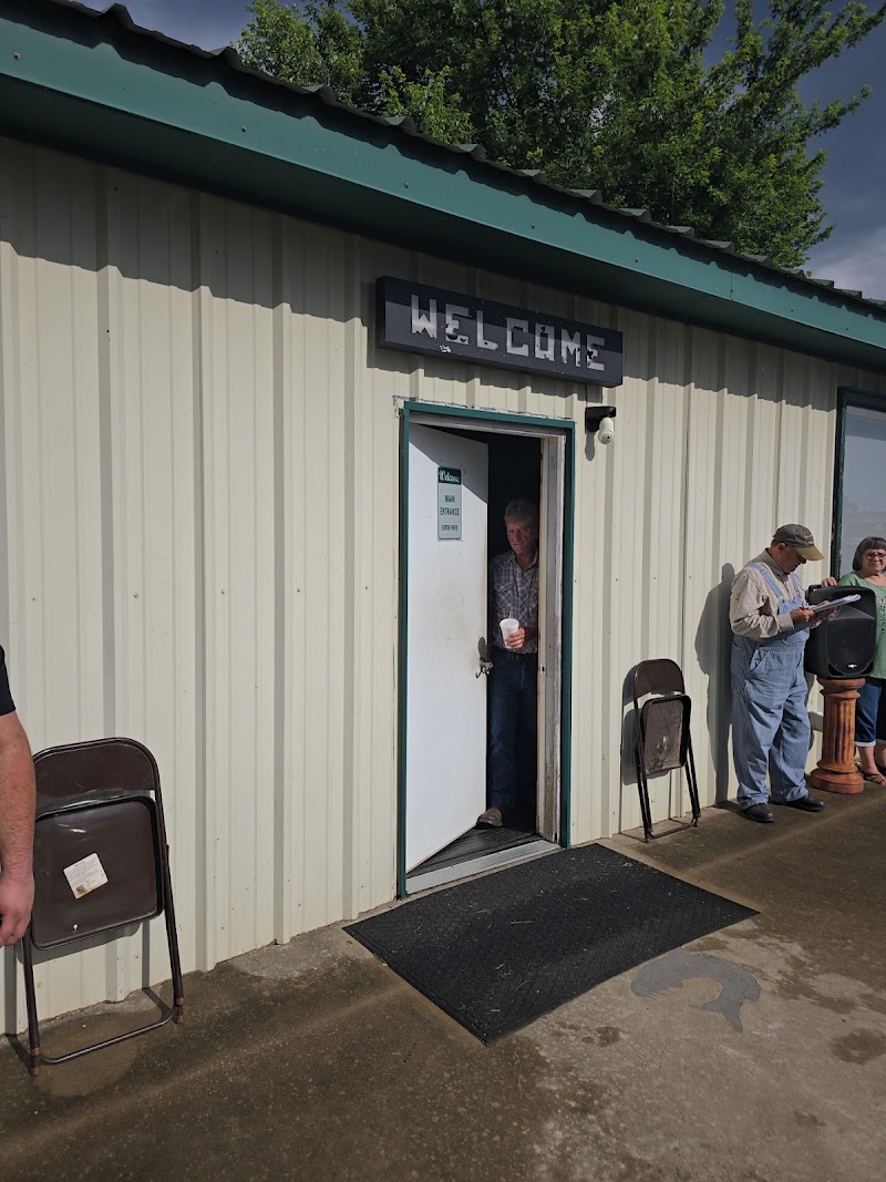 Moore's Fish Farm