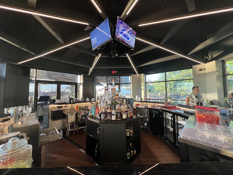 360 BAR & Lounge