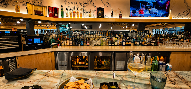 Dos Mares Restaurant