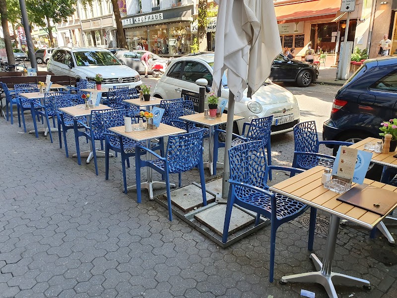 Petit Mediterrane