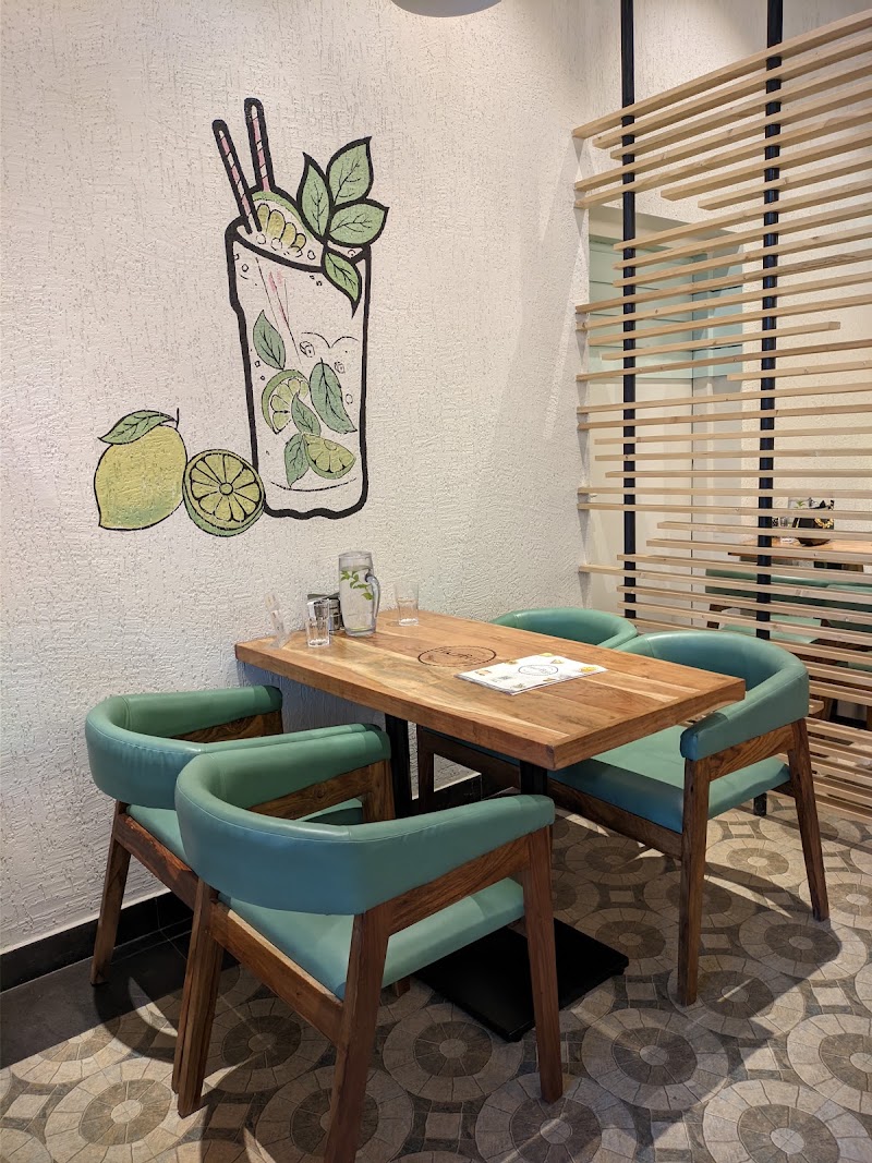 Halfbite Cafe