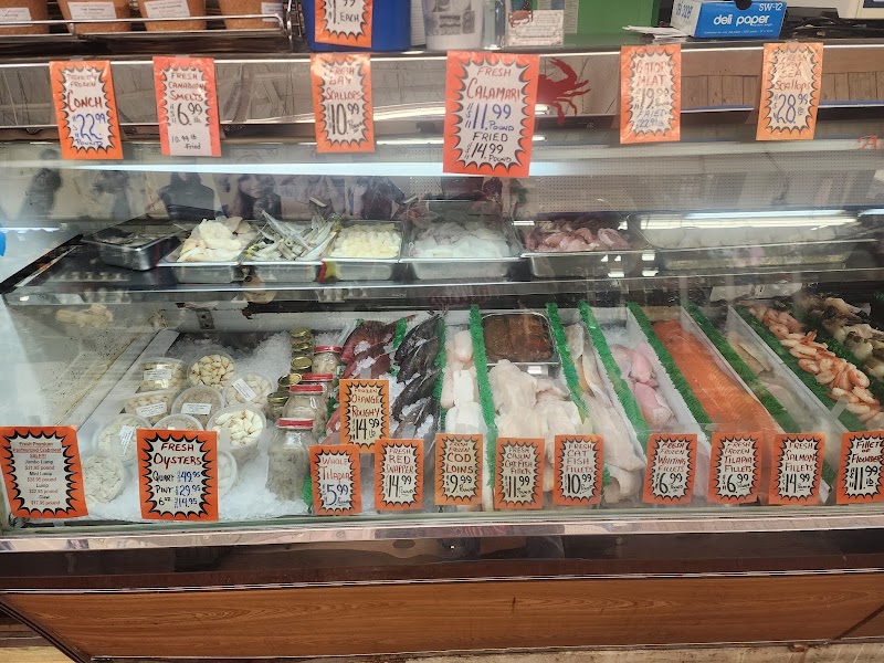 Alex's Seafood Restaurant & Retail Located in The New Castle Farmers Market