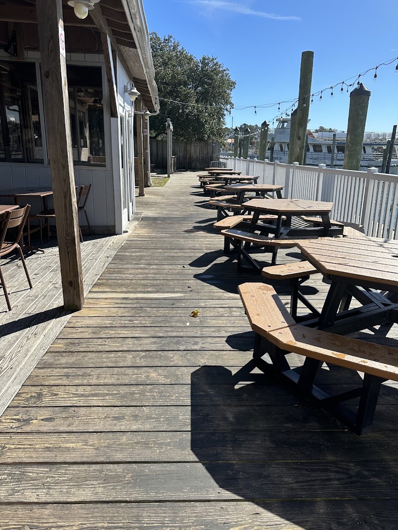 Dockside Seafood & Fishing Center