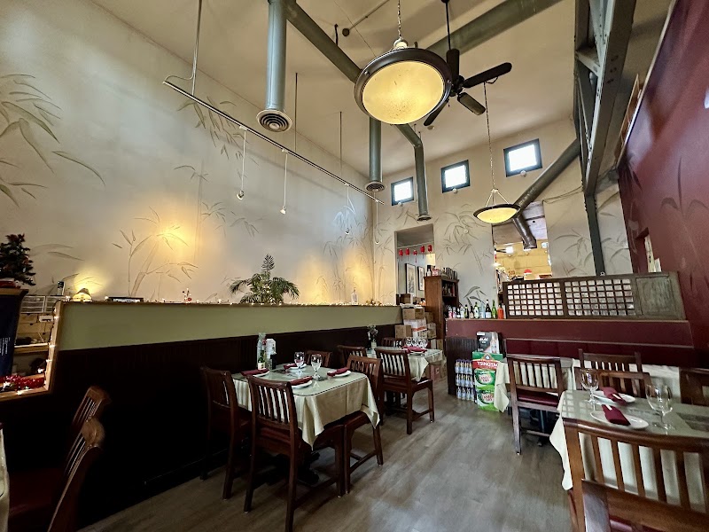 Jae's Asian Bistro & Sushi