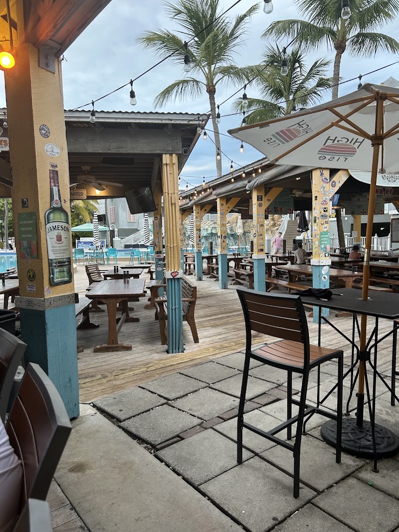 Dante's Key West Pool Bar & Restaurant
