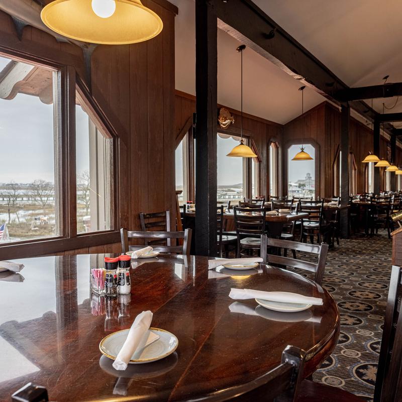 Drunken Jack's Restaurant & Lounge