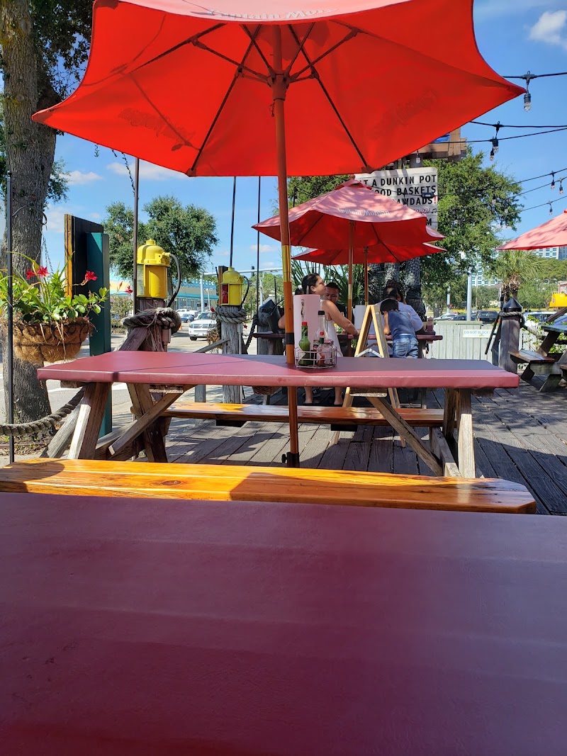 Dirty Don's Oyster Bar & Grill