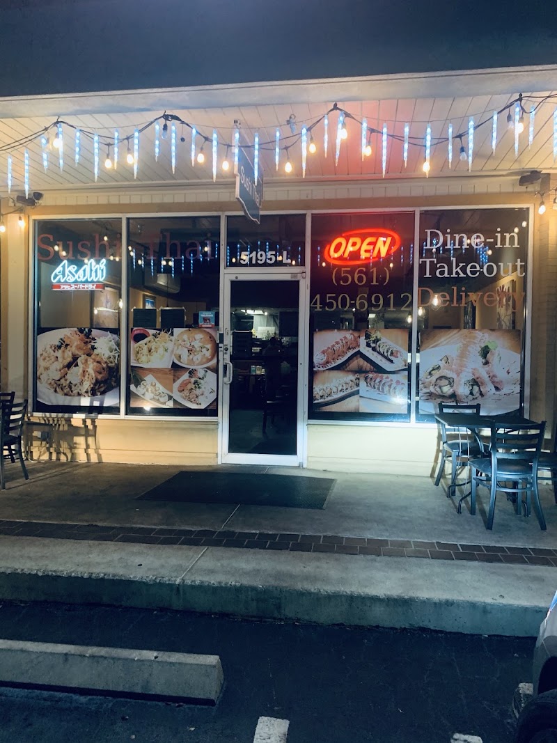 Nana Noodles and Sushi Bar