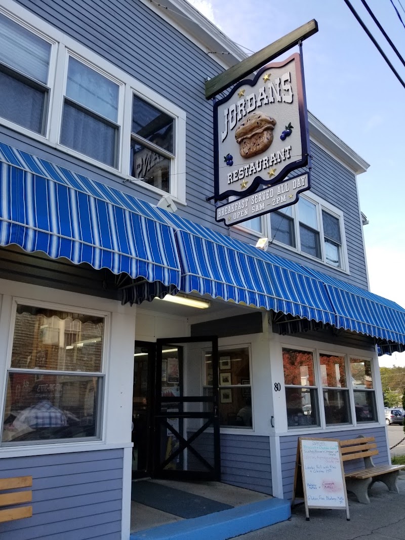 Jordan's Restaurant - Breakfast - Lobster Rolls - Burgers - Pancakes - Sandwiches
