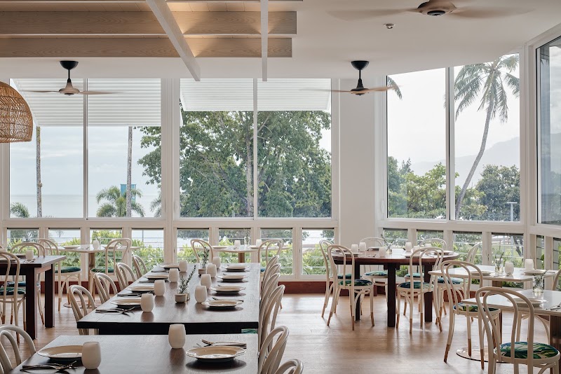 Seafood restaurants in Cairns City