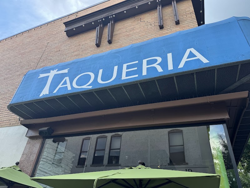 Taqueria Tsunami