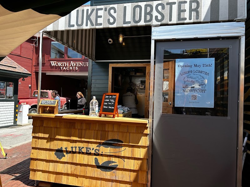 Luke's Lobster Newport