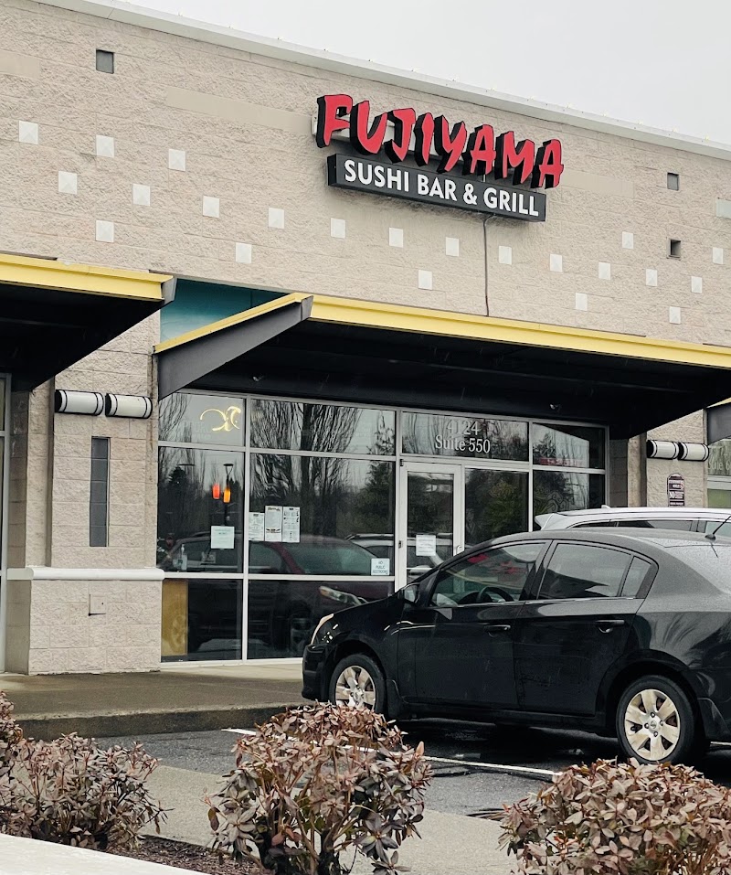Fujiyama Sushi Bar & Grill