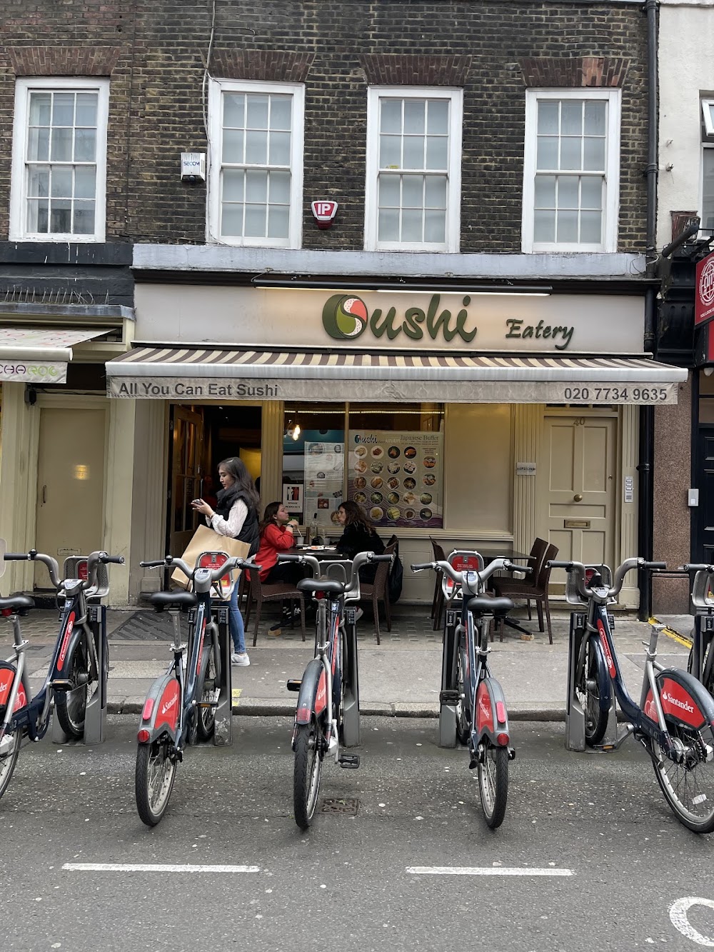 Sushi Eatery
