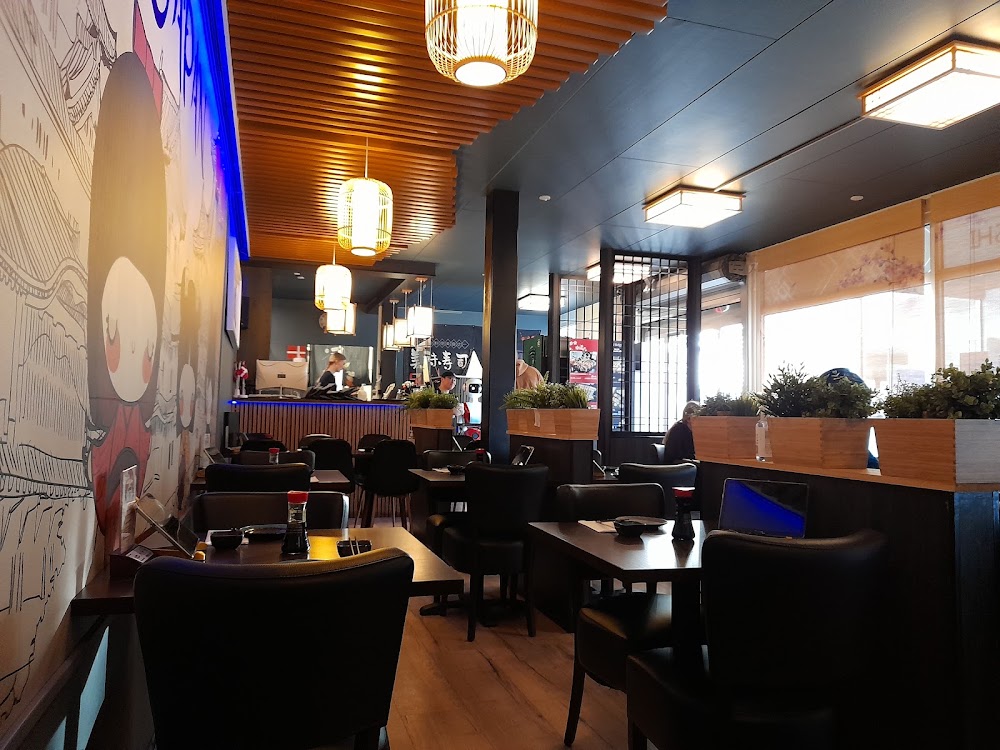 Oyisi Sushi Viby J