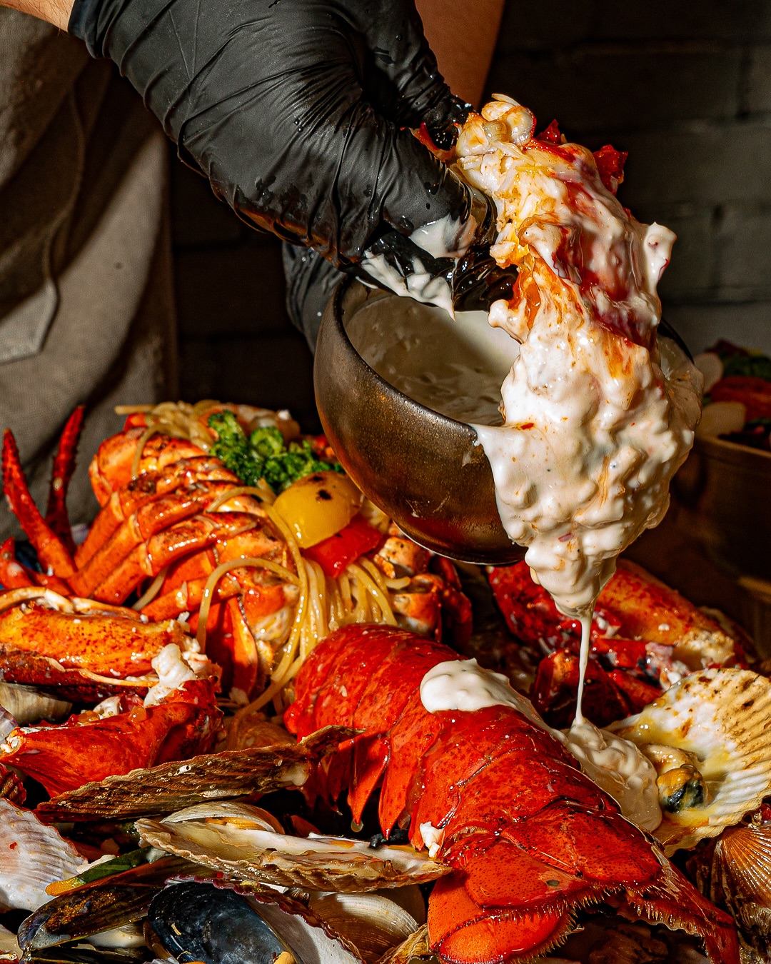 Live lobster course