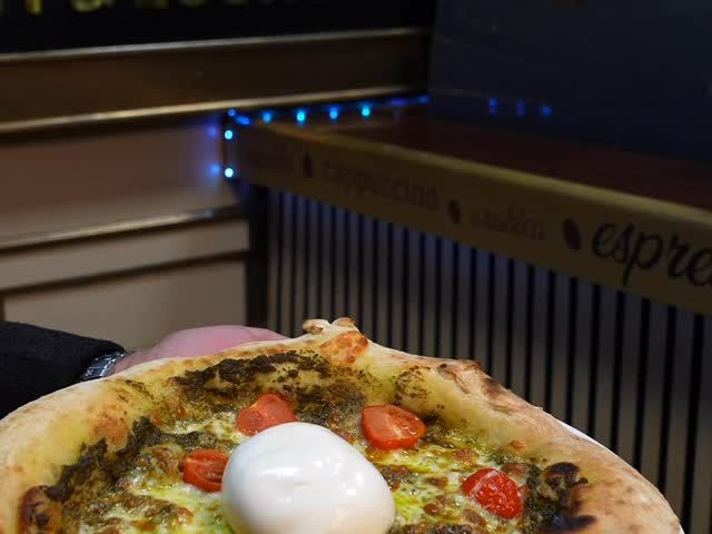 Pizza with burrata