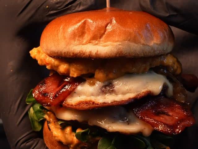 Double burger